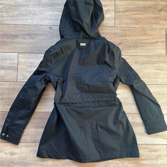 NWT Hunter Woman’s Rain Jacket - Picture 5 of 7